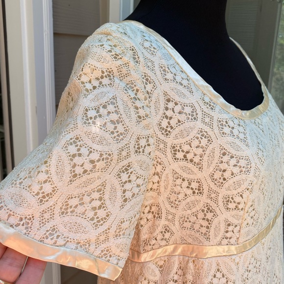 REPOSH // Vintage 60s Empire Waist Jane Austin Regency Dress - Picture 6 of 14